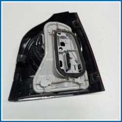 Fanale post. sx. VOLKSWAGEN Polo V
