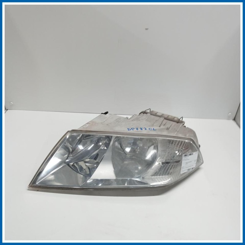 Proiettore ant. sx. SKODA Octavia 1Z5 SW