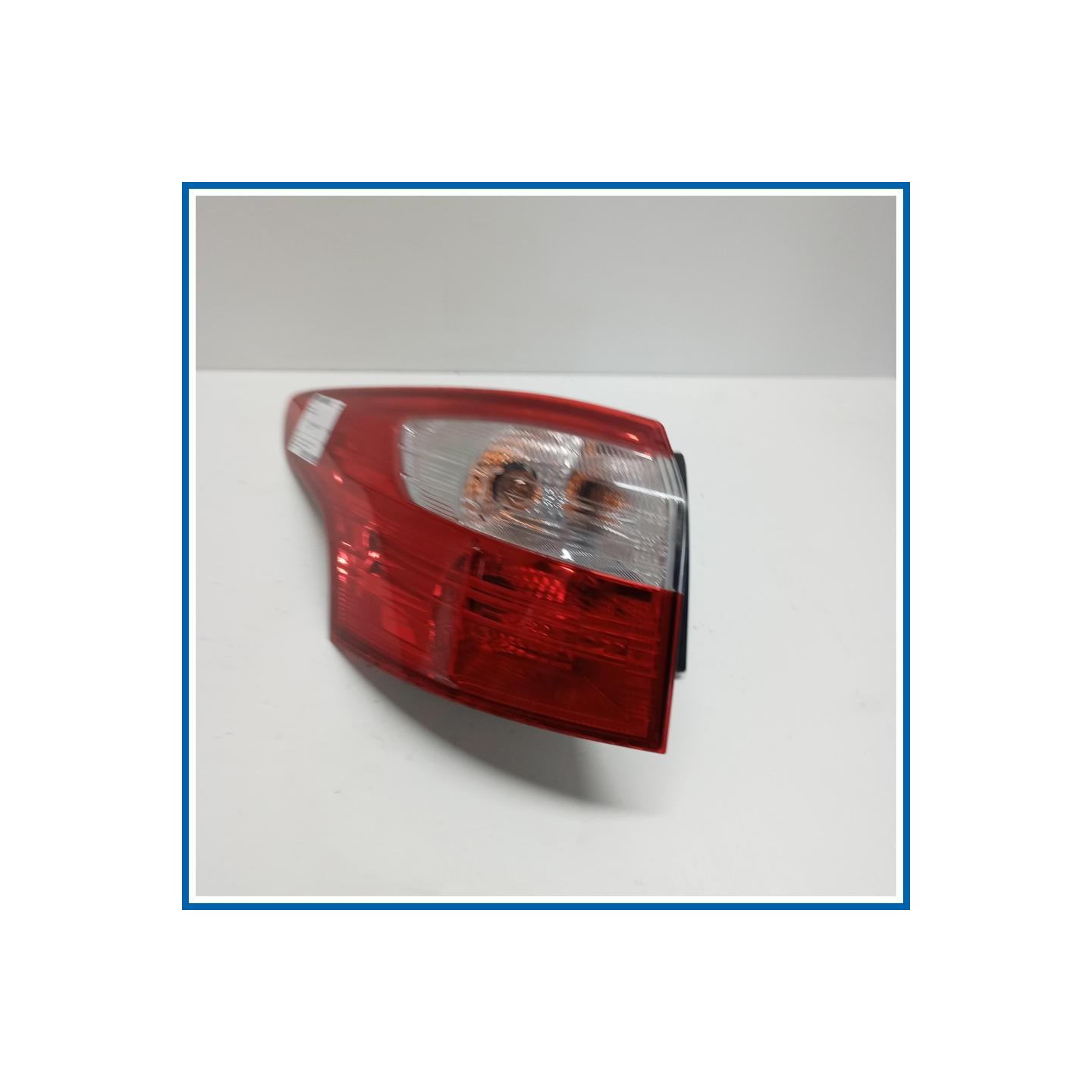 Fanale est. post. sx. FORD Focus IV SW