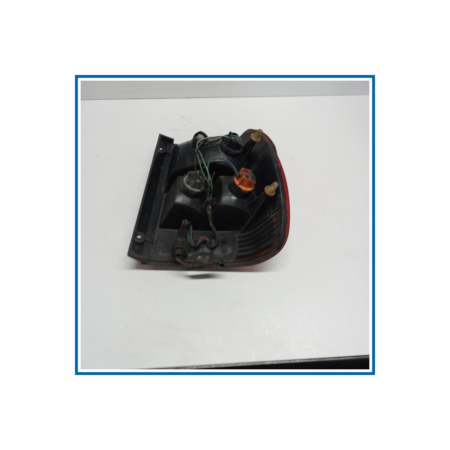 Fanale post. sx. MITSUBISHI Pajero Pinin