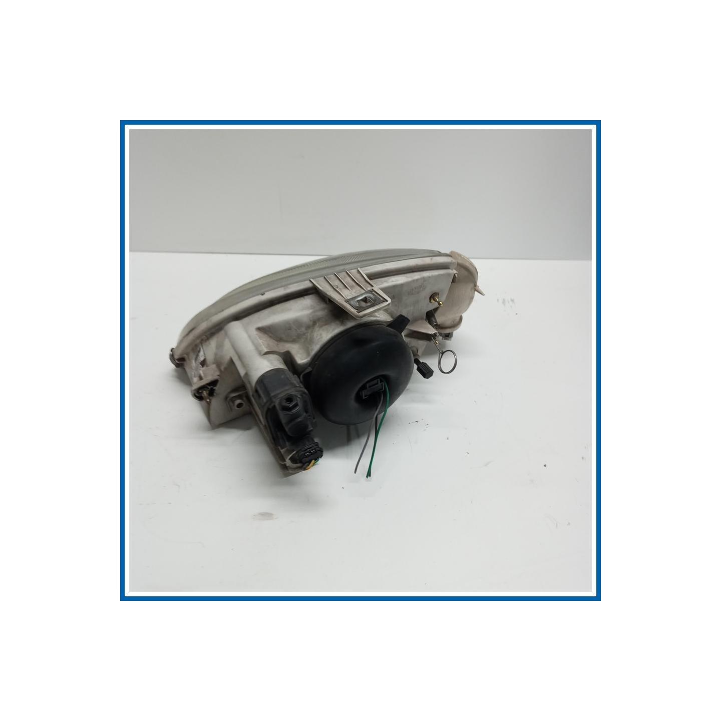 Proiettore ant. dx. FIAT Seicento