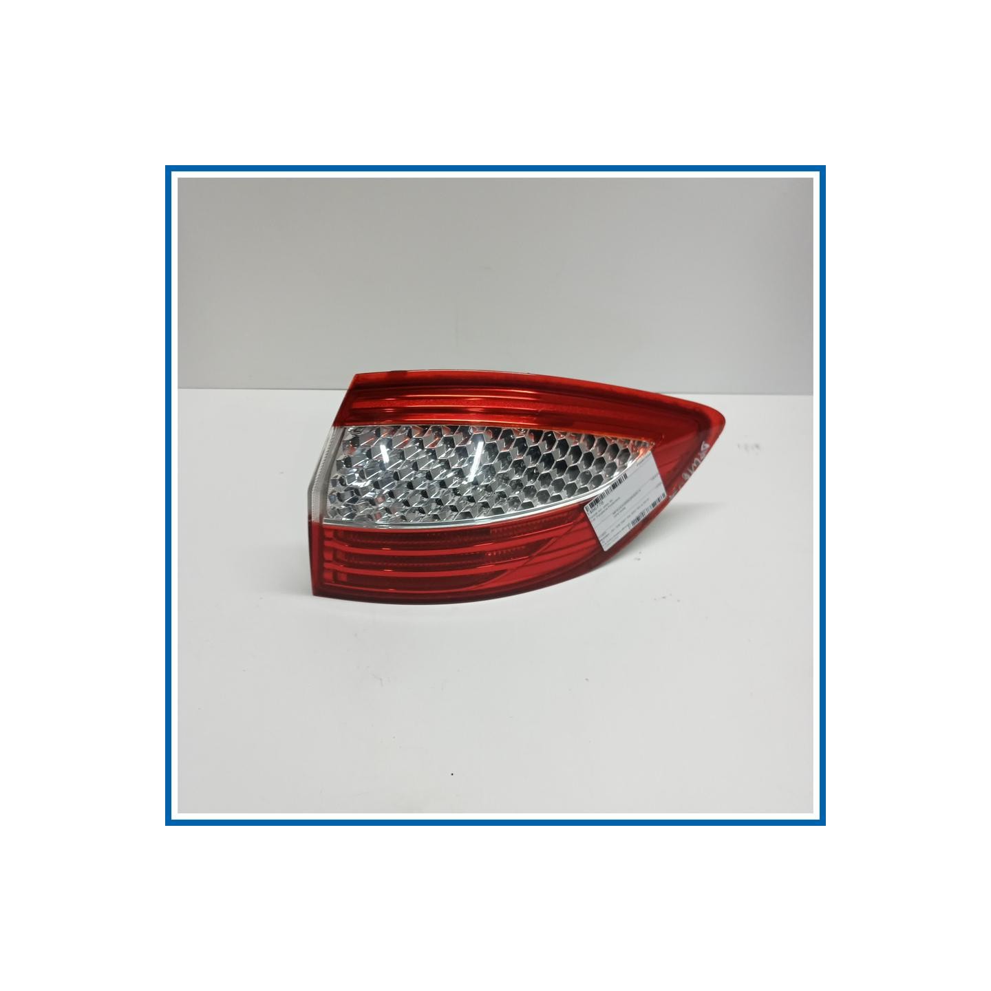 Fanale est. post. dx. FORD Mondeo IV SW