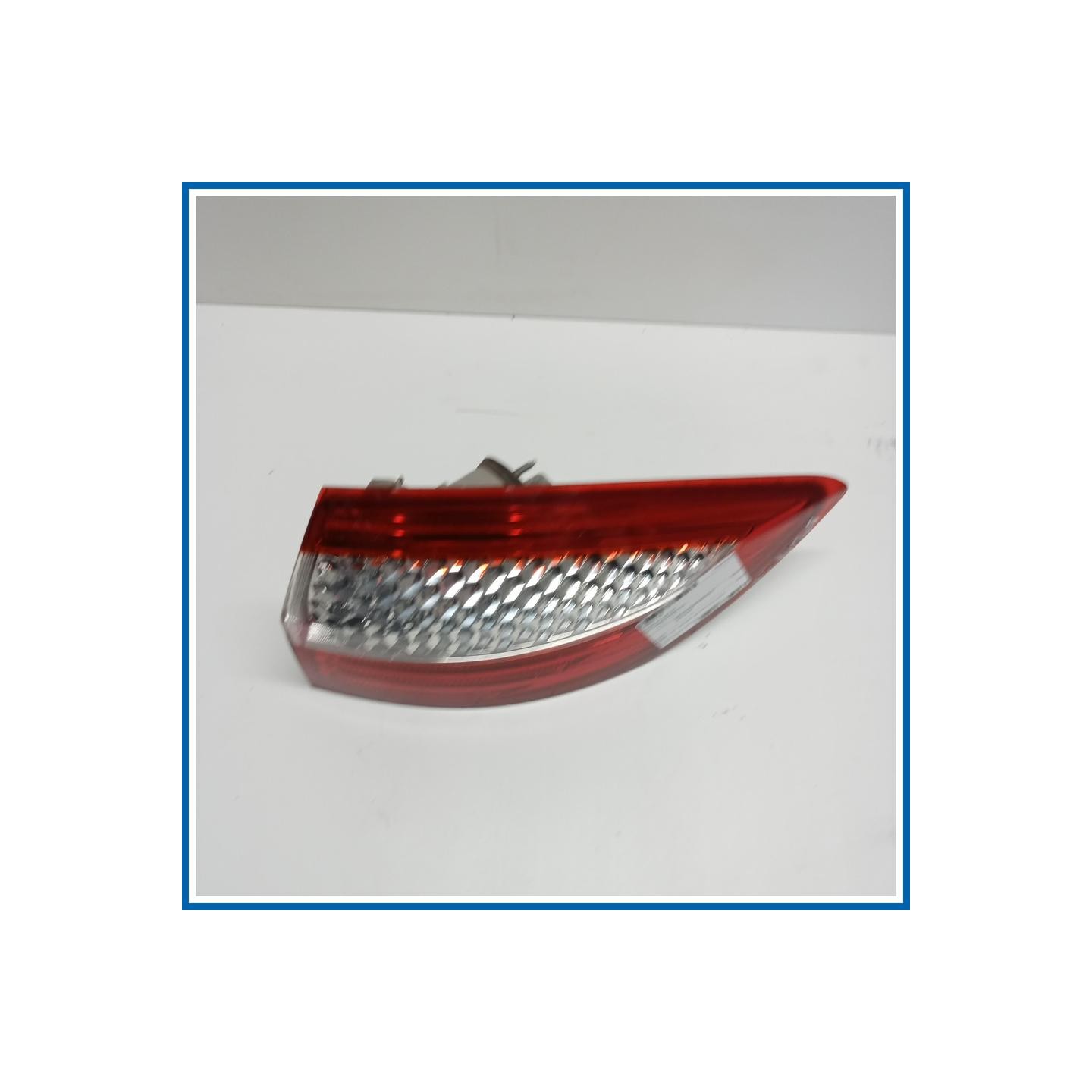 Fanale est. post. dx. FORD Mondeo IV SW