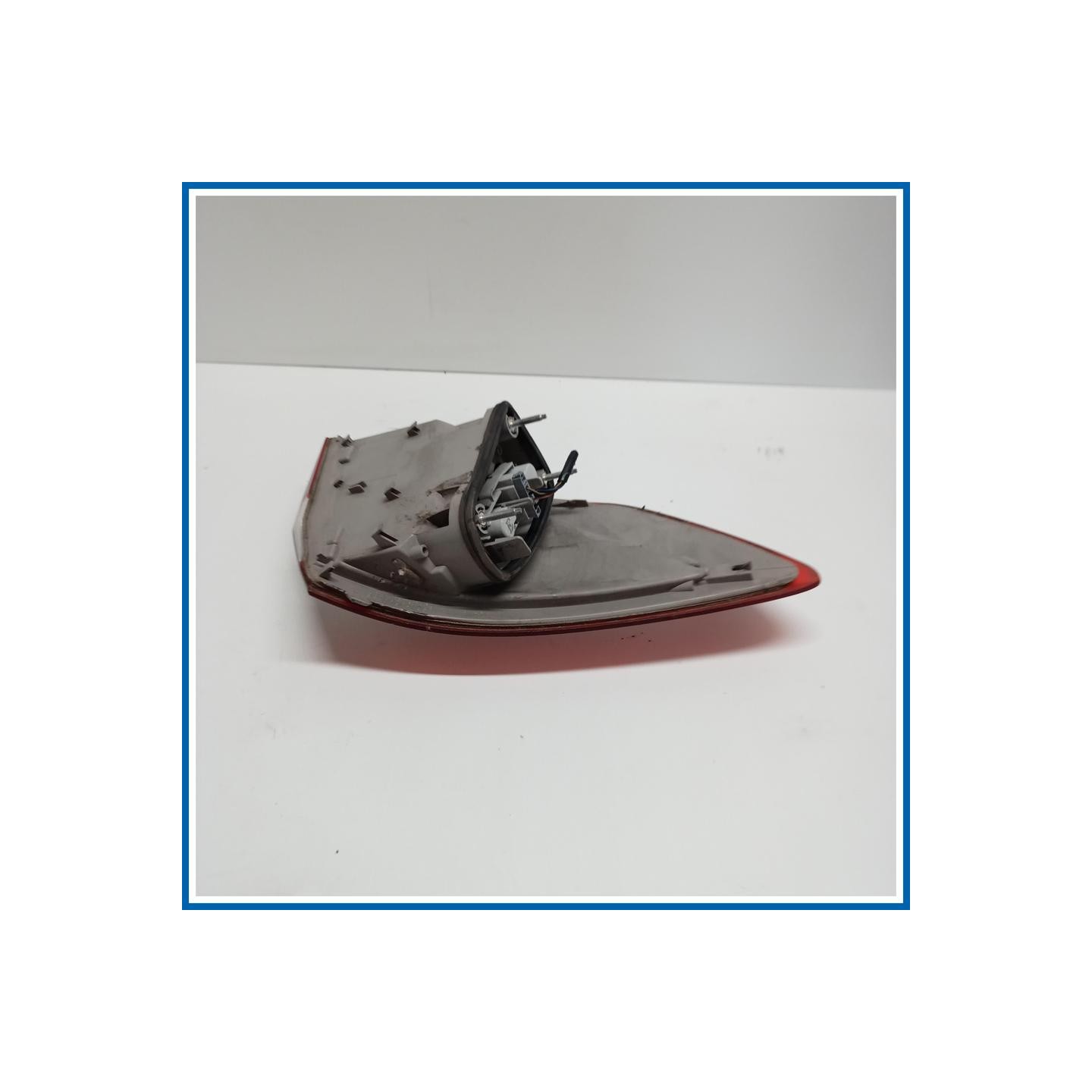 Fanale est. post. dx. FORD Mondeo IV SW