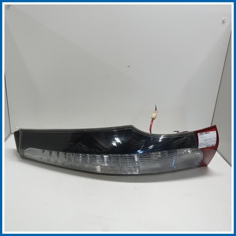 Fanale post. dx. MITSUBISHI Grandis