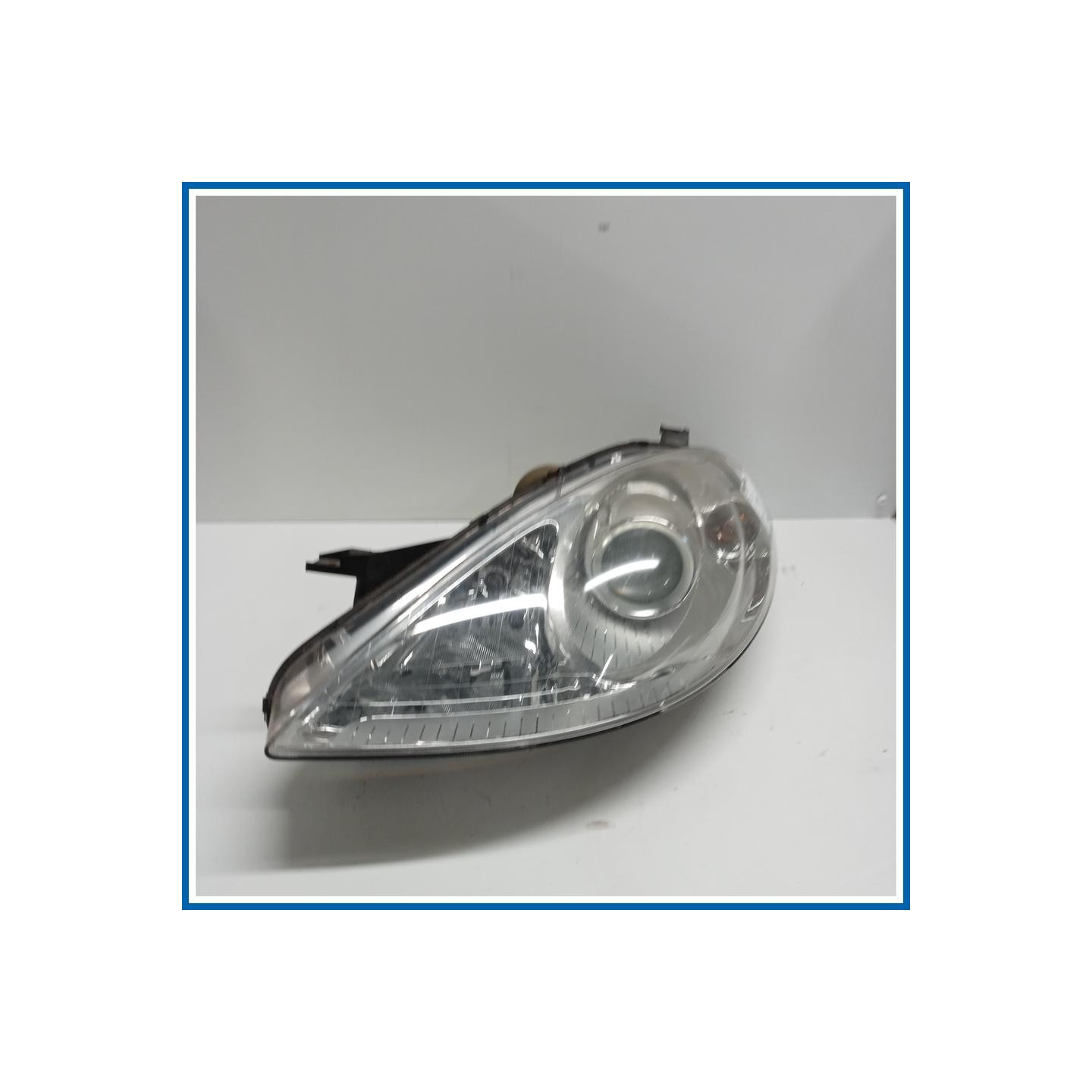Proiettore ant. sx. MERCEDES Classe A W169