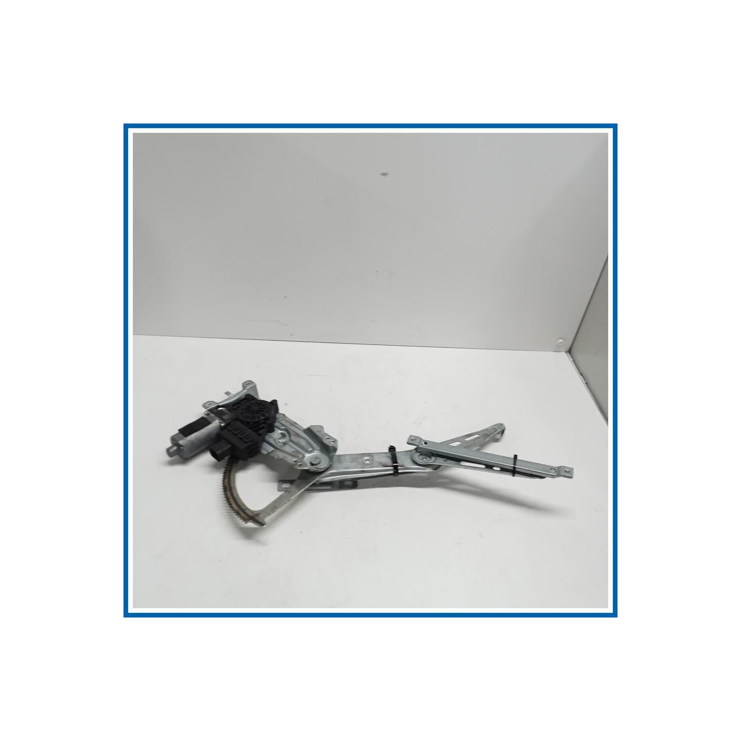 Alzacristallo porta ant. dx. OPEL Zafira B