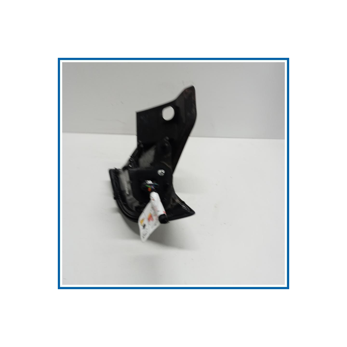 Fanale post. SX (parte est.) Comp lampadine OPEL Mokka B