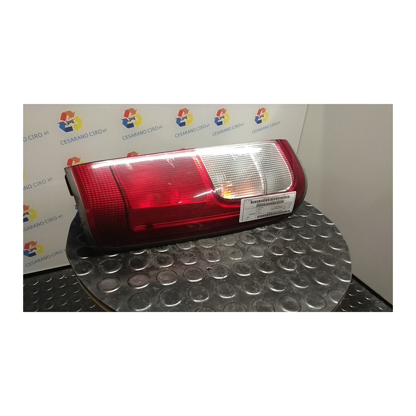 TRASPARENTE FANALE POST. SX. 049 SUZUKI IGNIS 1A SERIE (10/00-10/03) M13A 3567074G50000