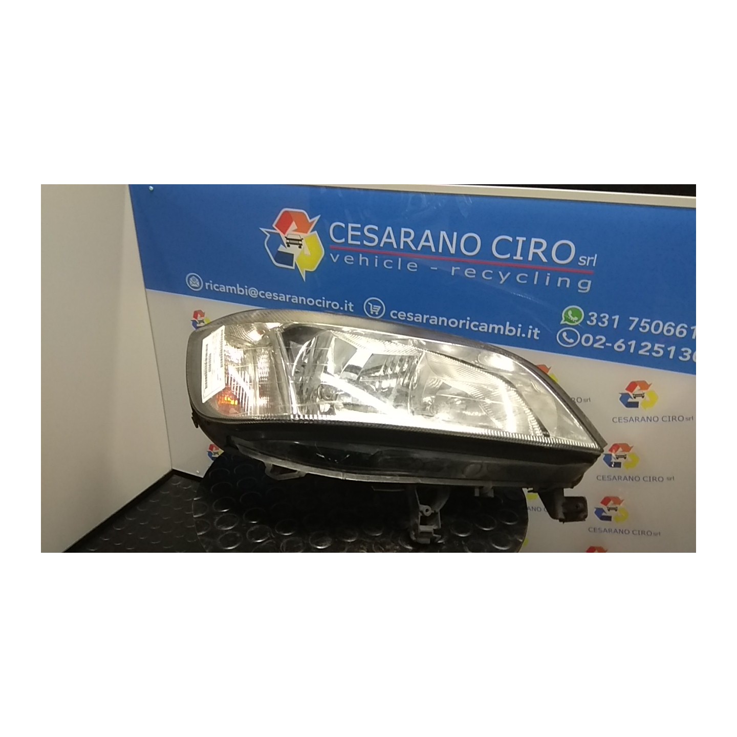 PROIETTORE DX. 051 OPEL ZAFIRA (T98) (03/99-12/05) Y20DTH 9118792