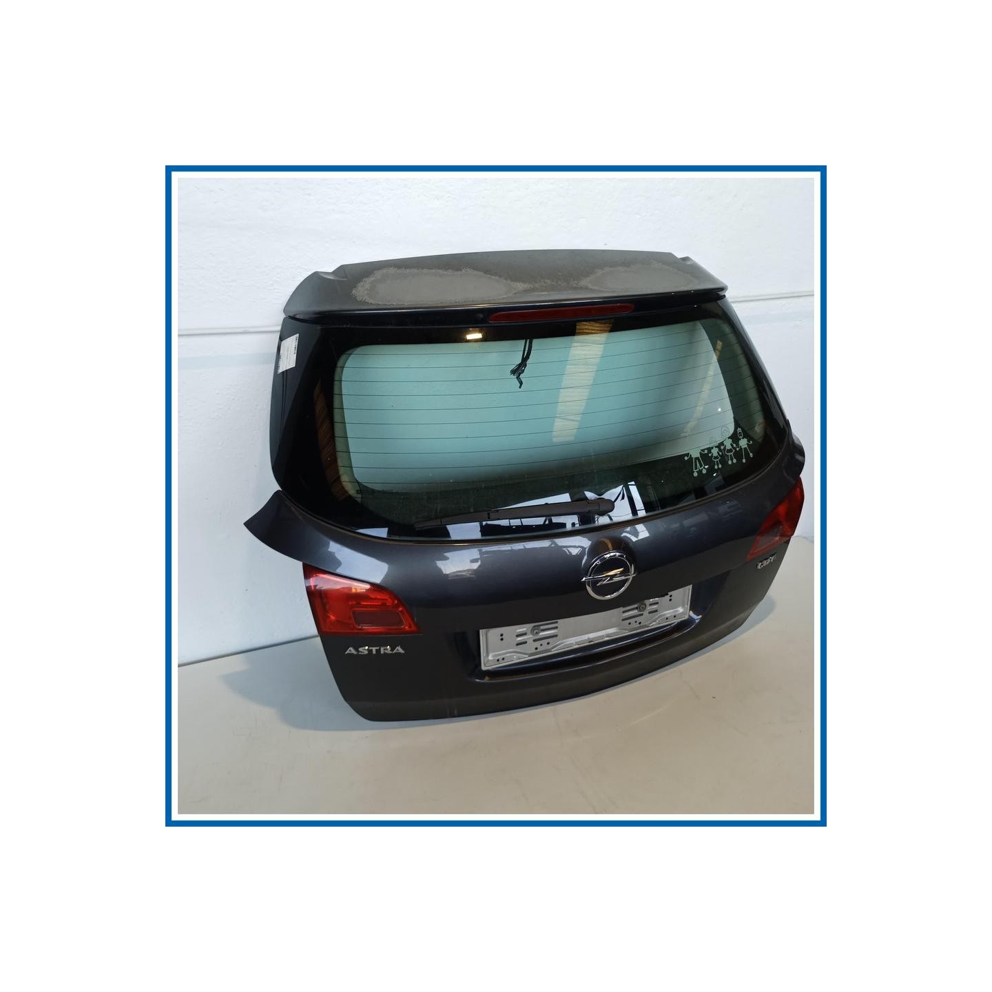Portello post. OPEL Astra J SW