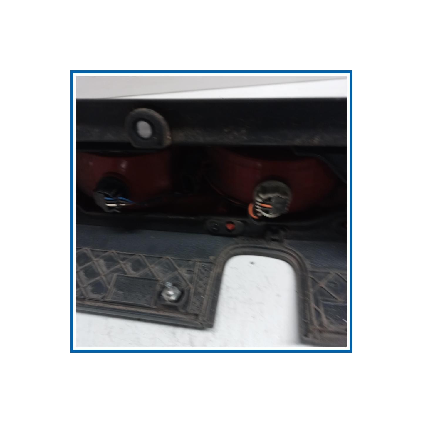 Fanale sup. post. dx. OPEL Vivaro A