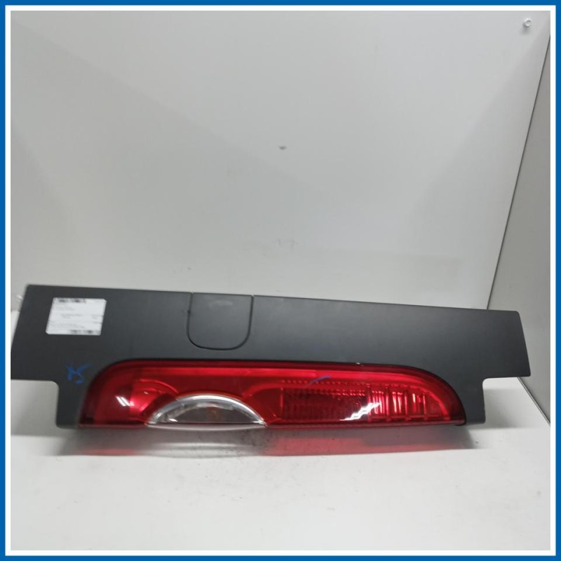 Fanale sup. post. sx. OPEL Vivaro A