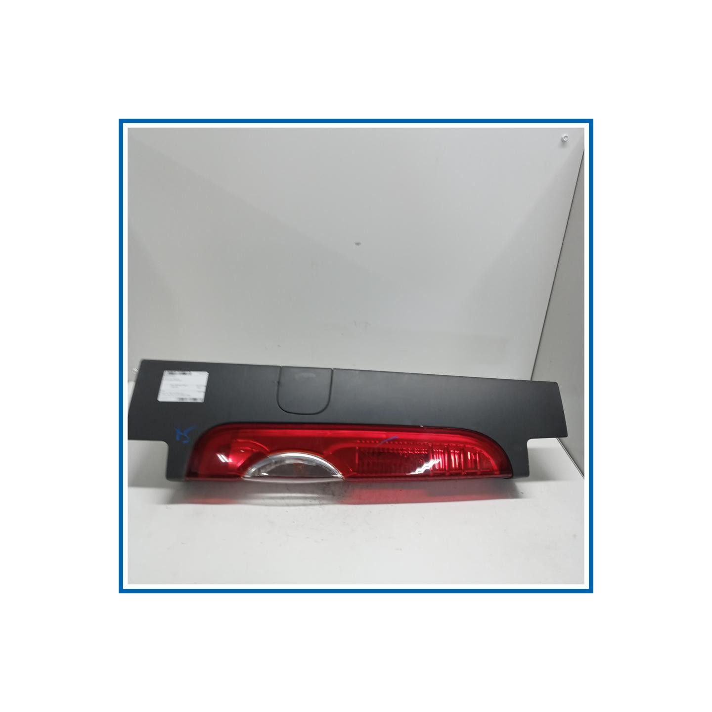 Fanale sup. post. sx. OPEL Vivaro A