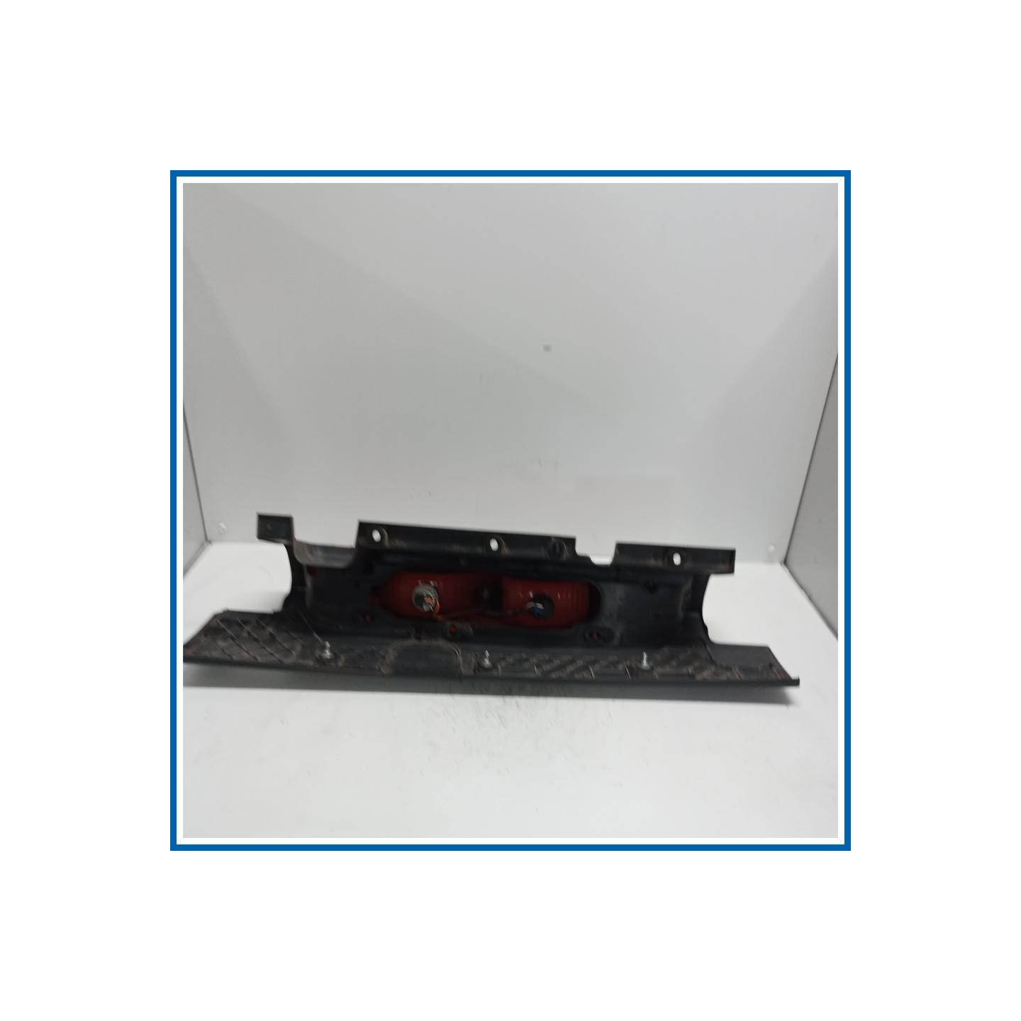 Fanale sup. post. sx. OPEL Vivaro A