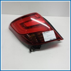 Fanale post. sx. TOYOTA Yaris IV