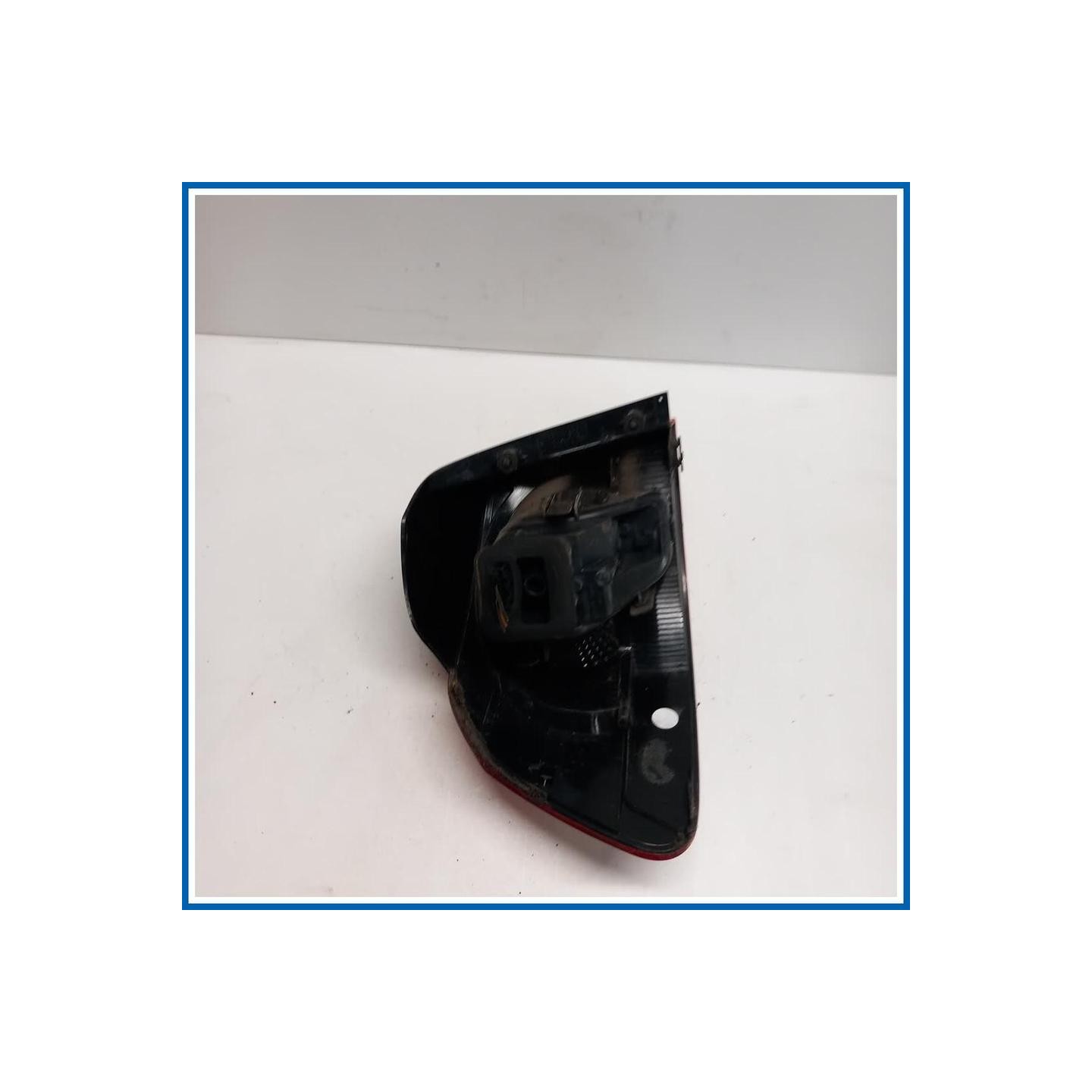 Fanale est. post. dx. VOLKSWAGEN Golf VI