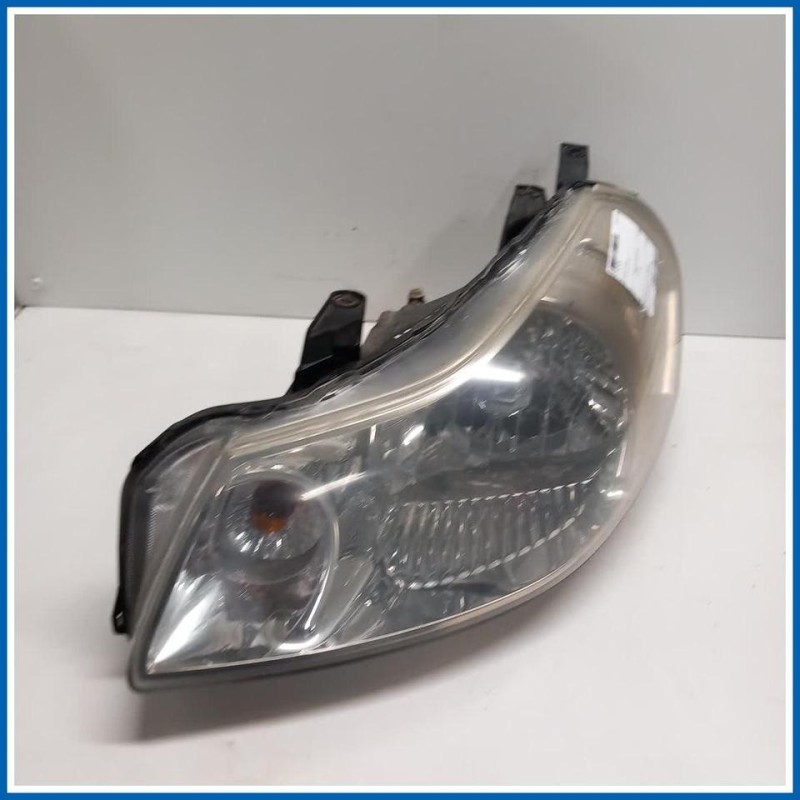 Proiettore ant. sx. FIAT Sedici