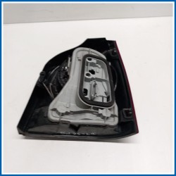 Fanale post. sx. VOLKSWAGEN Polo V