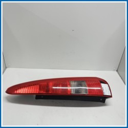 Fanale post. dx. FORD Fusion