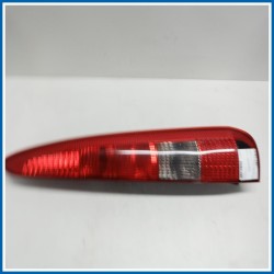 Fanale post. dx. FORD Fusion