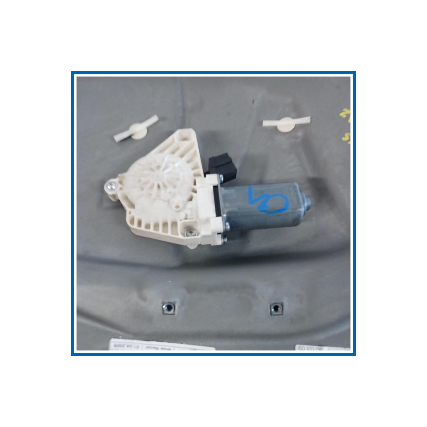 Alzacristallo porta ant. sx. MERCEDES Classe A W176
