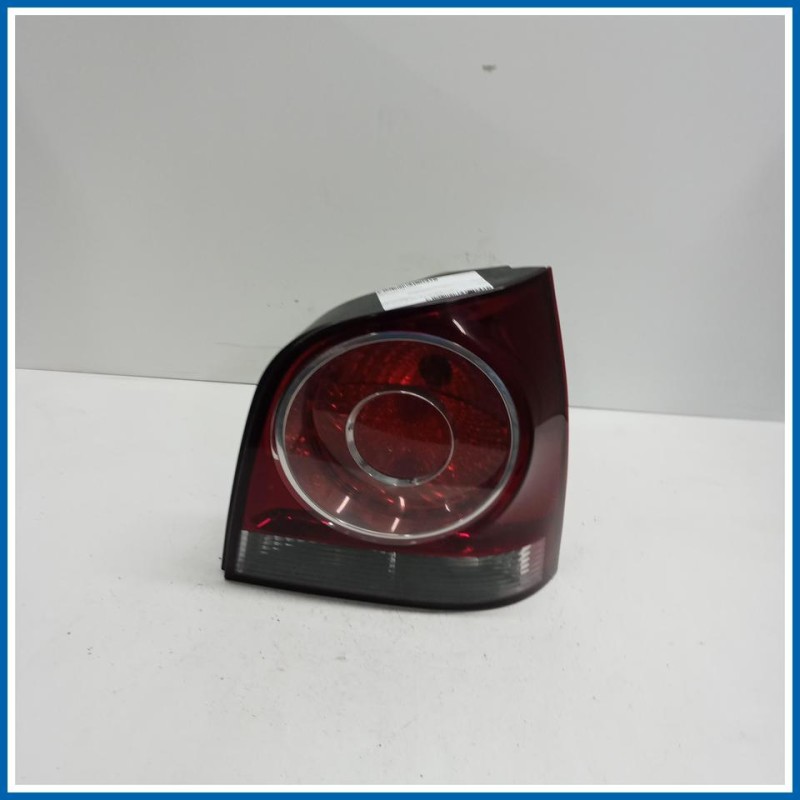 Fanale post. dx. VOLKSWAGEN Polo V