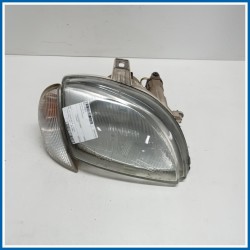 Proiettore ant. dx. FIAT 600 187