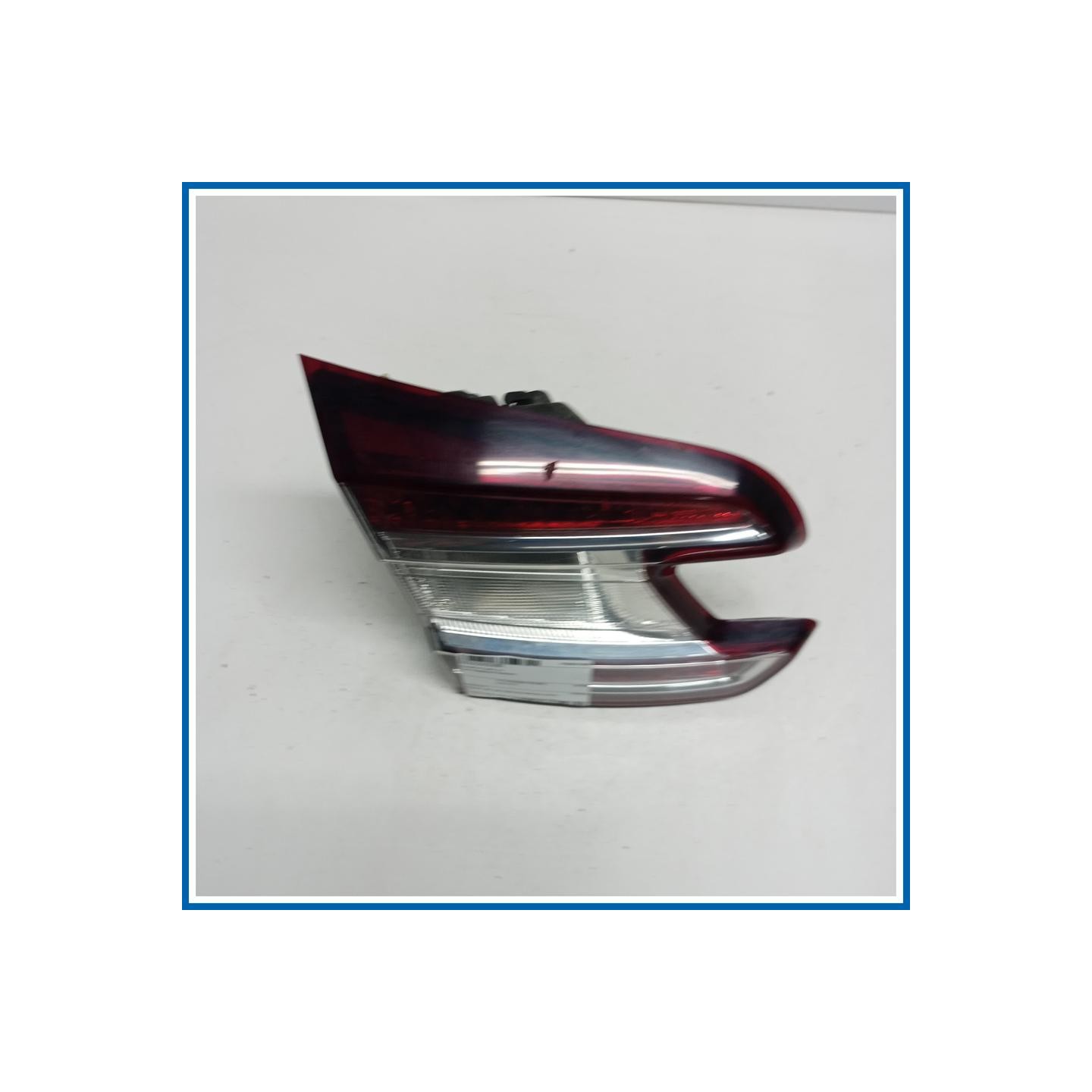 Fanale int. post. sx. RENAULT Mégane III SW