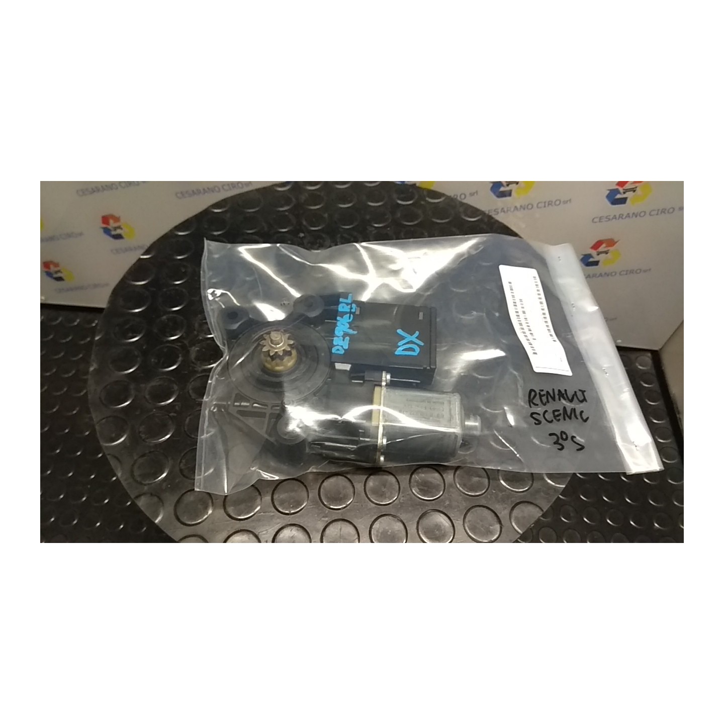 MOTORINO ALZACRISTALLO PORTA ANT. DX. 023 RENAULT SCENIC 3A SERIE (04/09-10/13) K9KJ8 807302741R