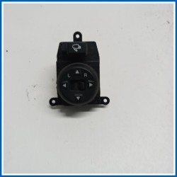 Interruttore regolazione specchio retrovisore est. sx. KIA Rio III