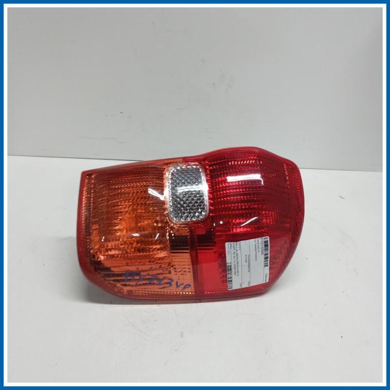Fanale post. dx. TOYOTA RAV 4 II