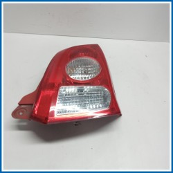 Fanale post. dx. NISSAN Pixo