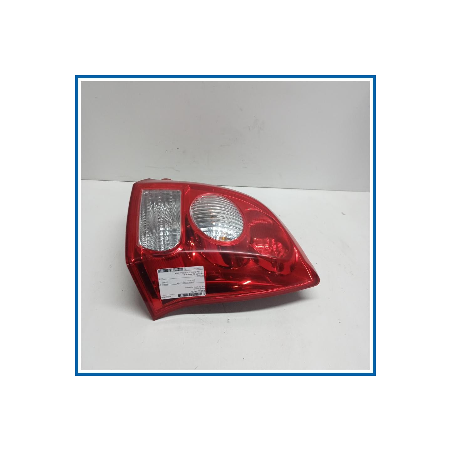 Fanale post. dx. NISSAN Pixo