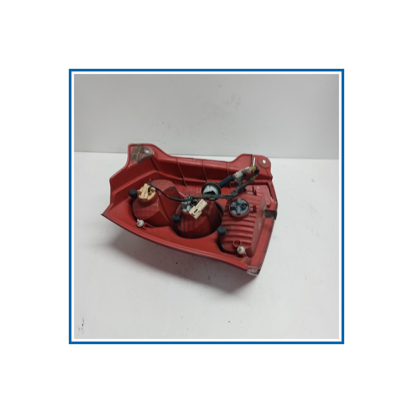 Fanale post. dx. NISSAN Pixo