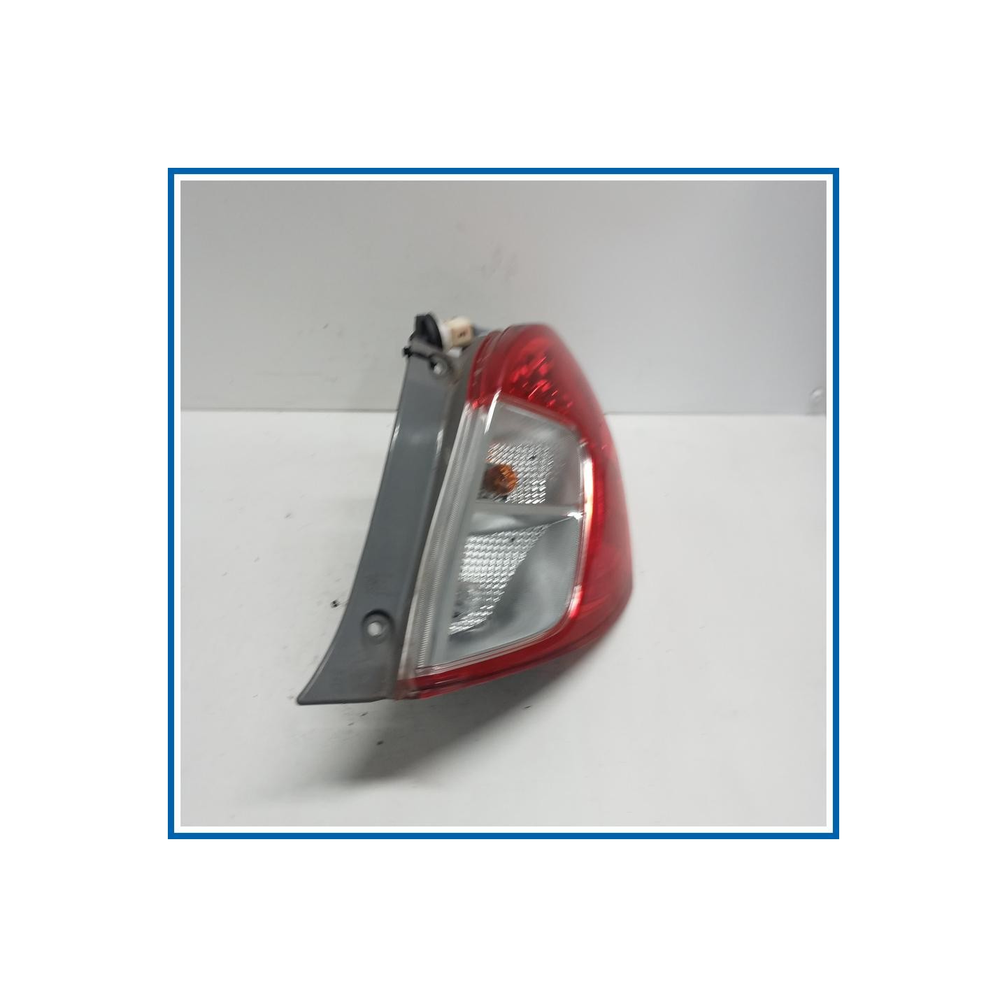 Fanalino post. dx. SUZUKI Celerio