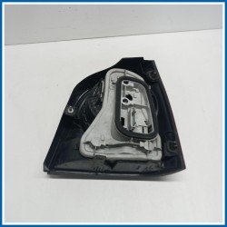 Fanale post. sx. VOLKSWAGEN Polo V
