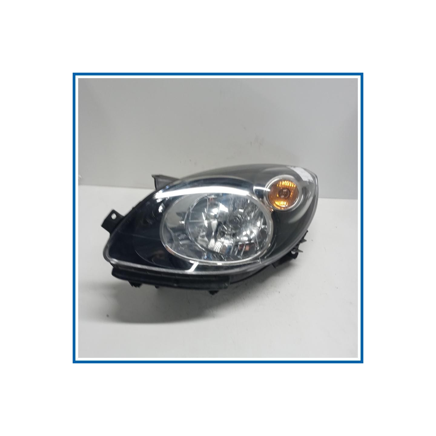 Proiettore ant. sx. RENAULT Twingo II