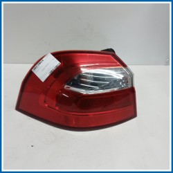 Fanale est. post. sx. KIA Rio III