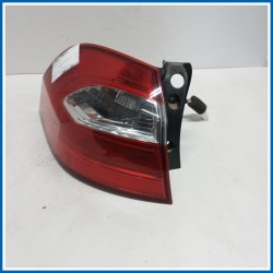 Fanale est. post. sx. KIA Rio III