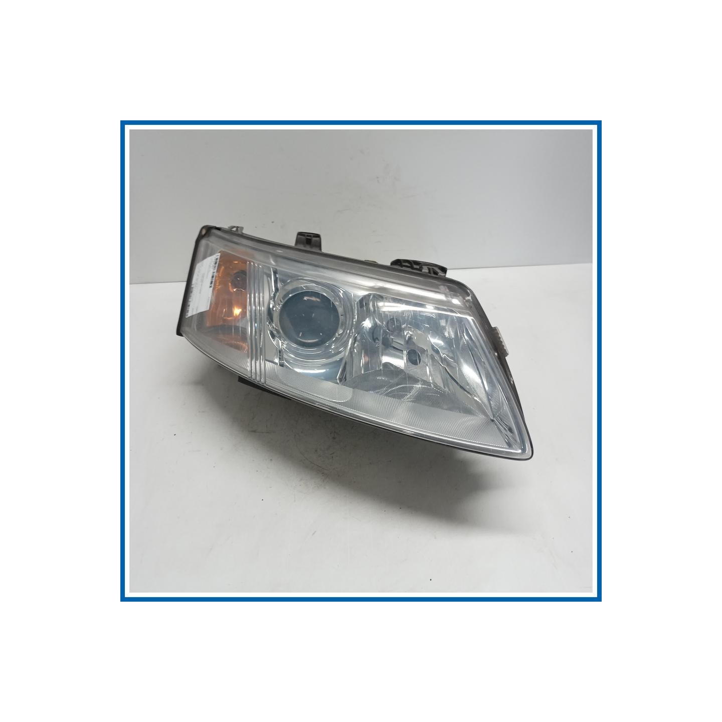 Proiettore ant. dx. SAAB 9-3 II