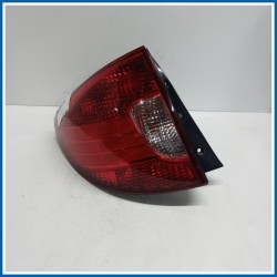 Fanale post. sx. KIA Rio I SW