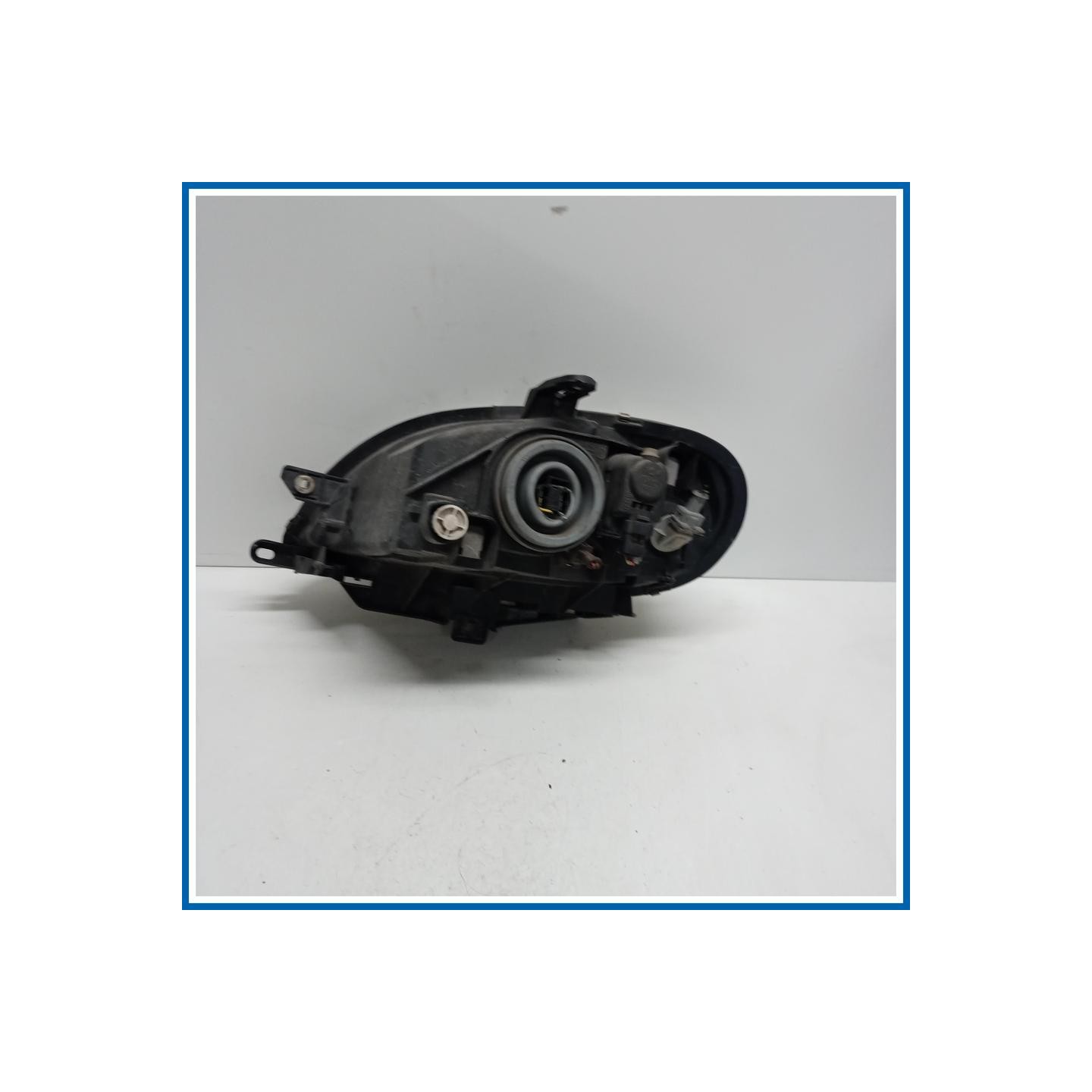 Proiettore ant. dx. CITROEN Saxo