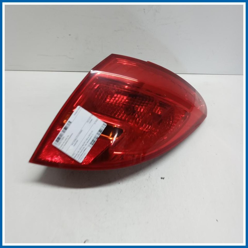 Fanale est. post. dx. OPEL Meriva B
