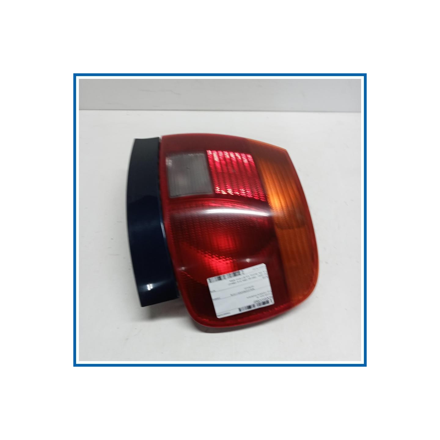 Fanale post. dx. AUDI A4 8D2