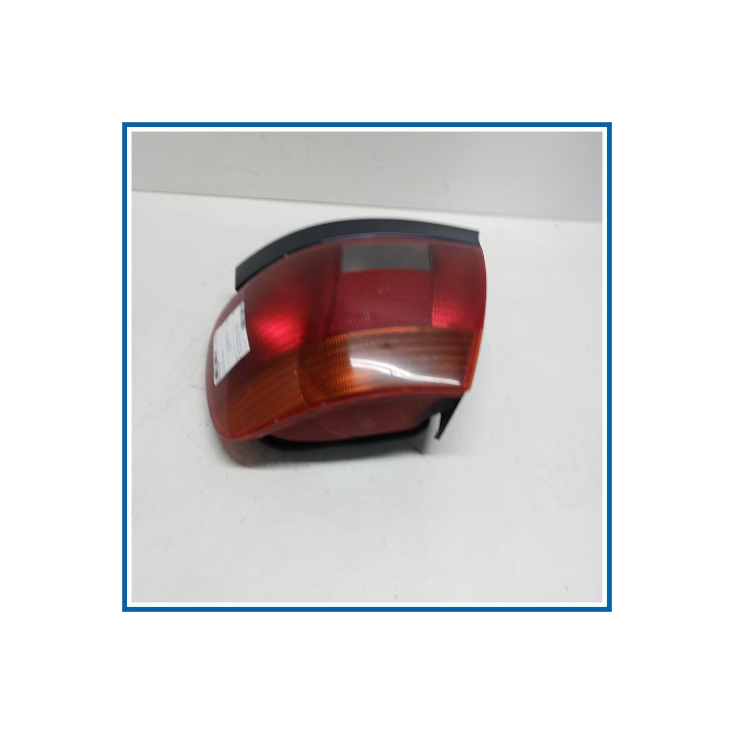 Fanale post. dx. AUDI A4 8D2