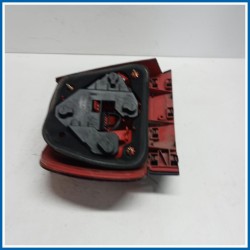 Fanale post. dx. AUDI A4 8D2
