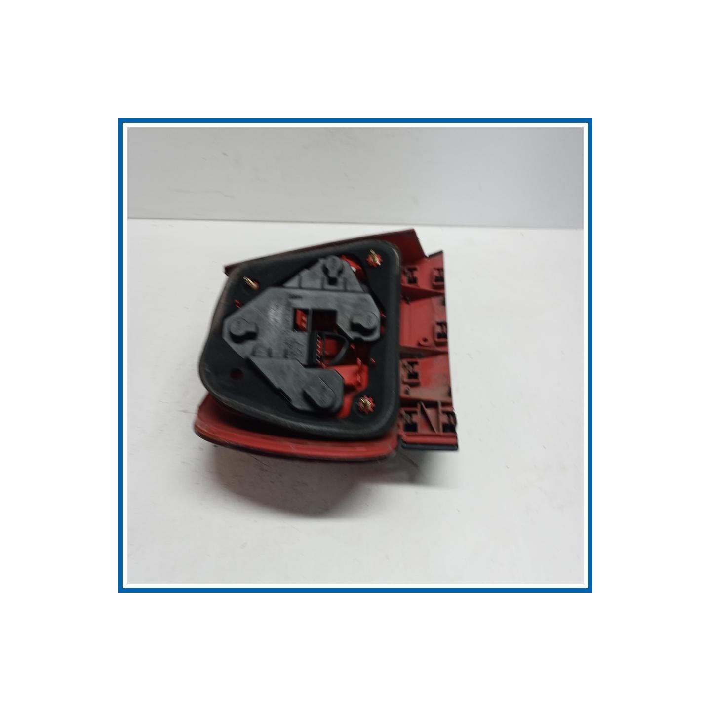 Fanale post. dx. AUDI A4 8D2