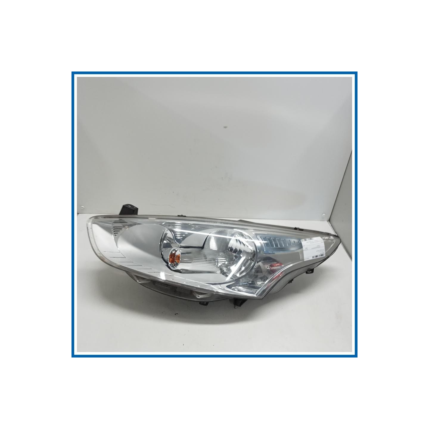 Proiettore ant. sx. FORD B-Max
