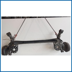 Assale post. TOYOTA Yaris IV